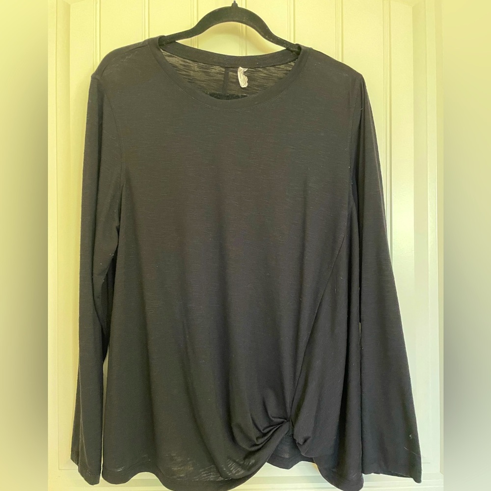 Grey long sleeve shirt with tuck in front, 1X